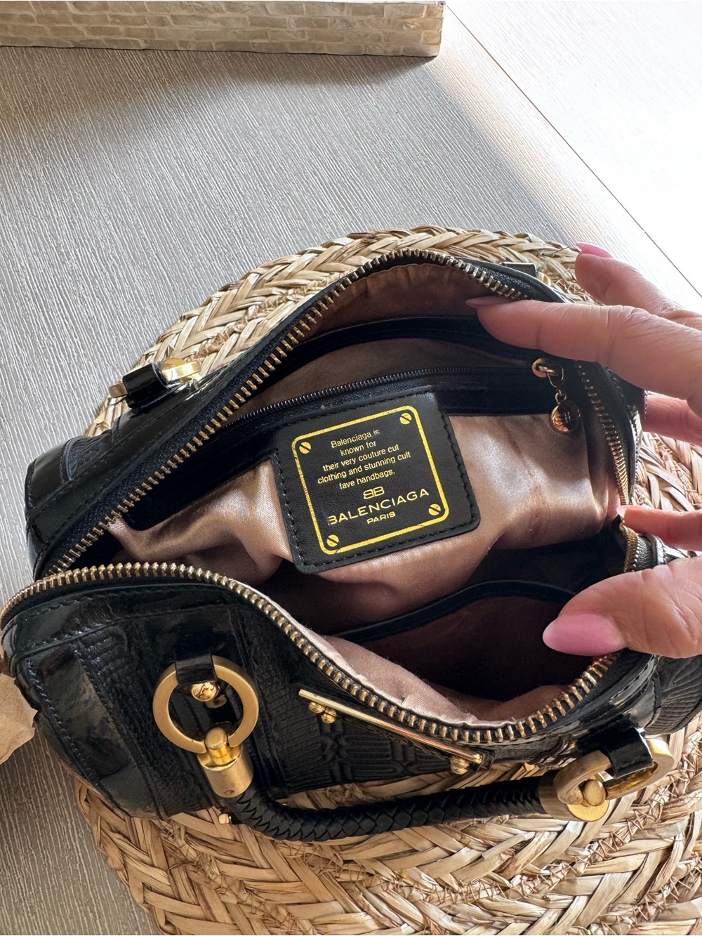 Vintage Balenciaga Black Quilted Patent Leather Satchel with Gold Hardware - Picture 5 of 9
